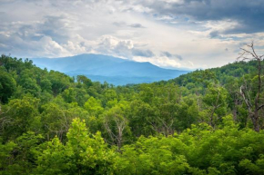 New Four Bears Private Location Cabin